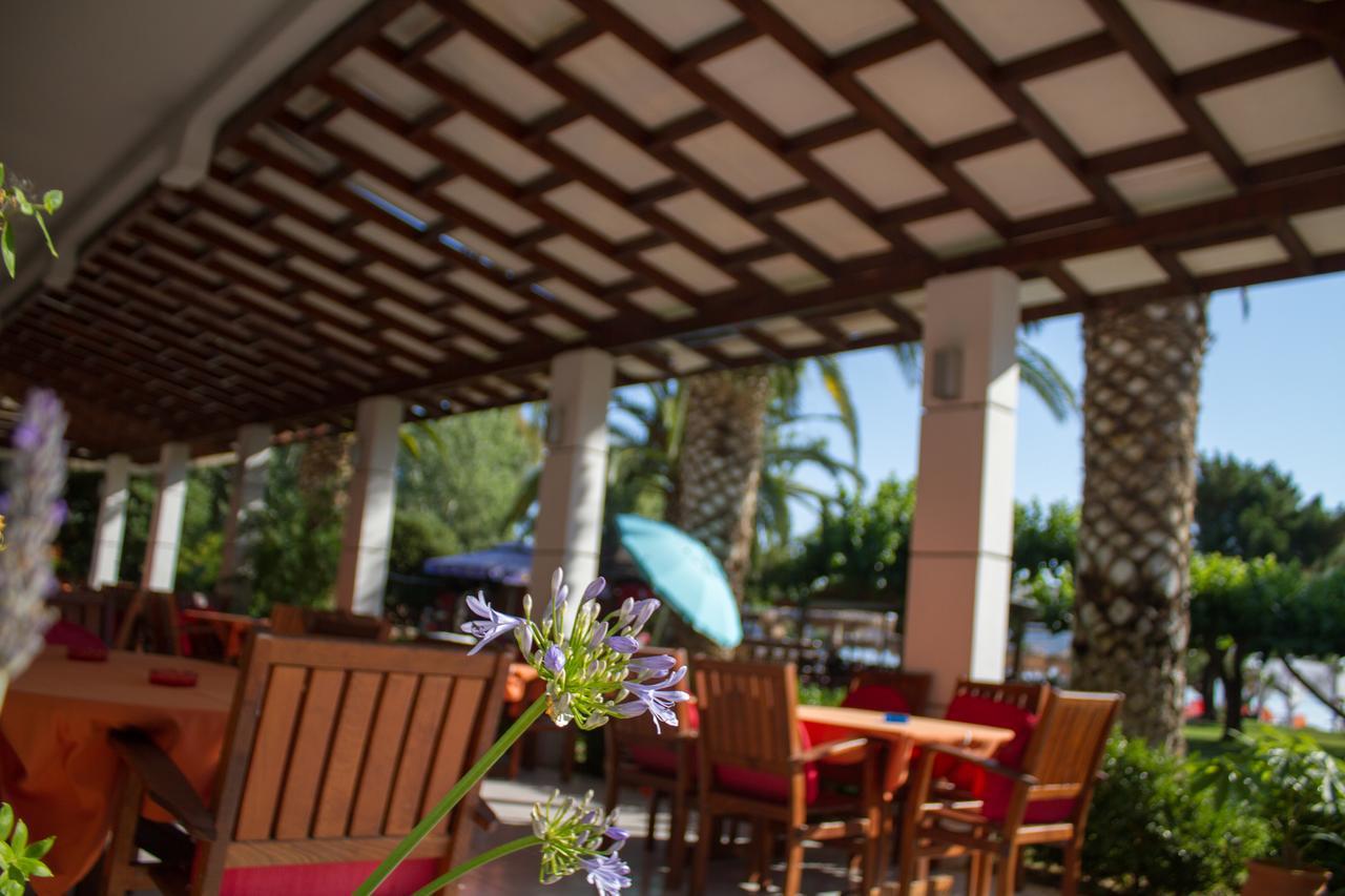 Hotel Hellas Epidaurus Bagian luar foto